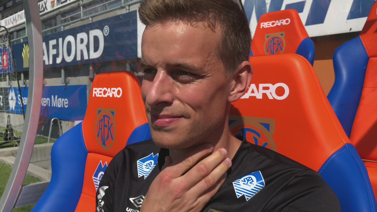 C5F6128B-EFD1-4AFD-8424-8BA44231566A.MOV